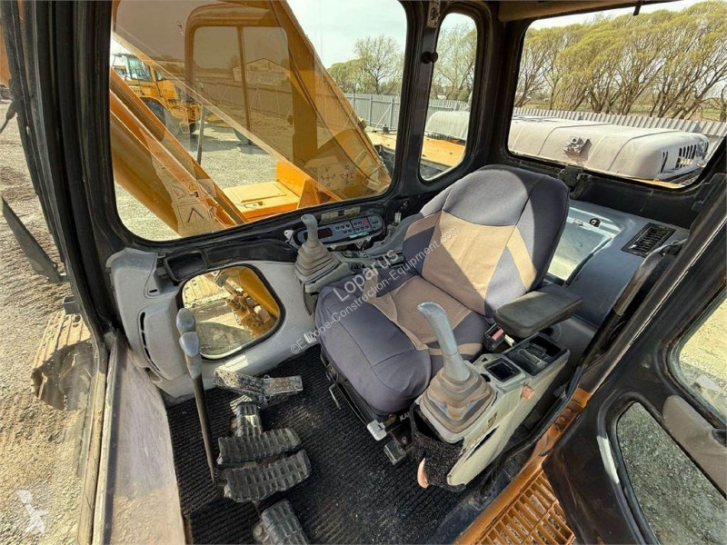 Excavator Case Cx 210, ISUZU MANUAL PUMP