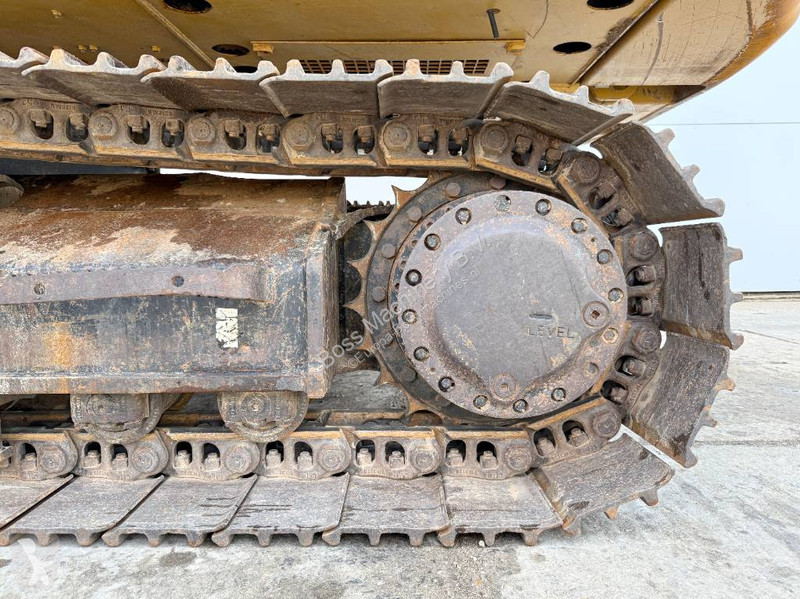Escavadora Caterpillar - German Machine / Rear...