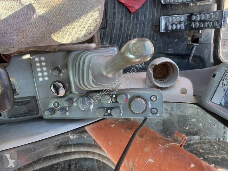 Graafmachine Hitachi -5G (Abu Dhabi)