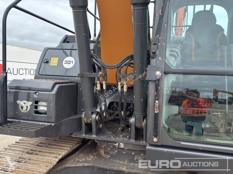 Escavatore Case D