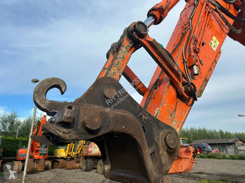 Excavadora Hitachi LC-5B CE