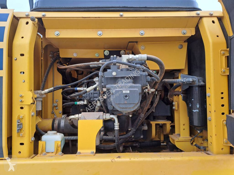 Lopatový nakládač Komatsu HB 365 LC-3 Hybrid