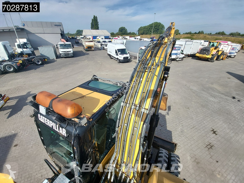 Excavator Caterpillar D OUTRIGGERS + BLADE