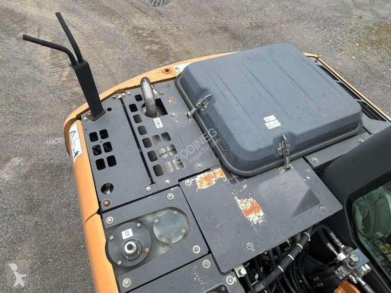 Escavadora Case
