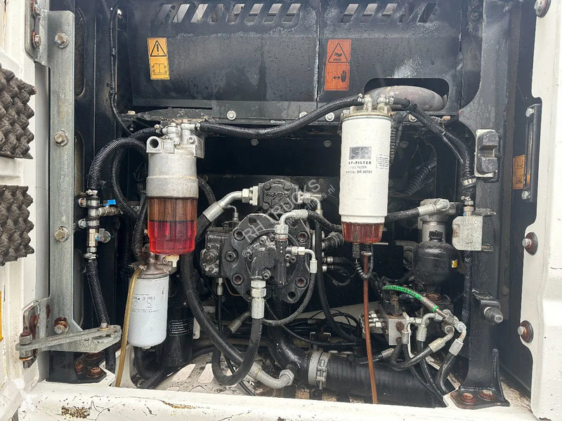 Escavadora Hidromek HMK 230LC-4 CE, 700 MM...