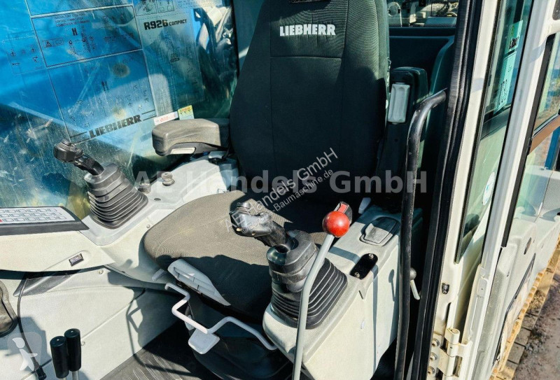 جرافة Liebherr