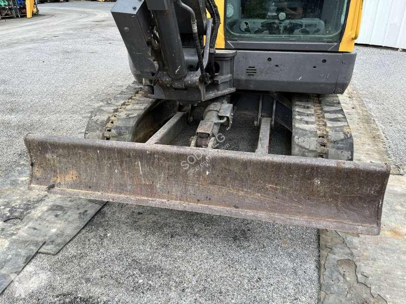 Escavadora Volvo