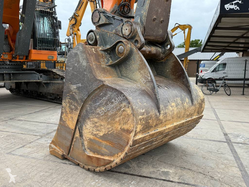 جرافة Liebherr R976LCV - 2 Buckets + Ripper...