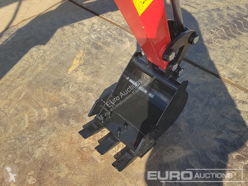 Escavadora JPC HT12