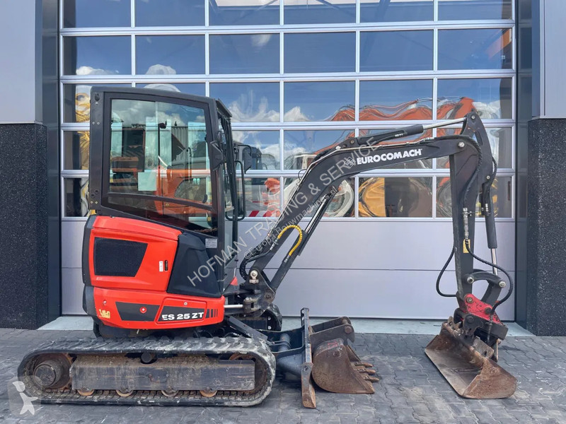 Escavadora Eurocomach ES25ZT