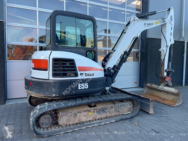 Escavadora Bobcat E55