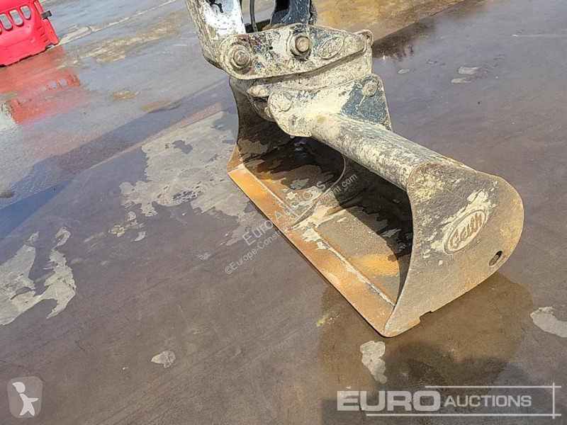 جرافة Bobcat