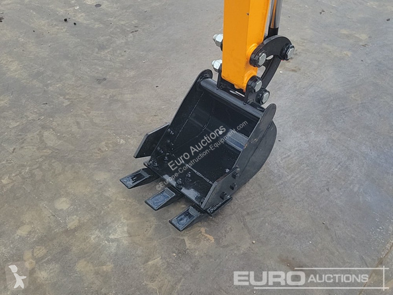 Escavadora JPC HT12