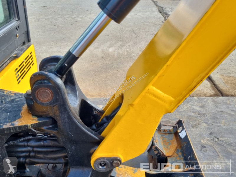 جرافة JCB 16C-1