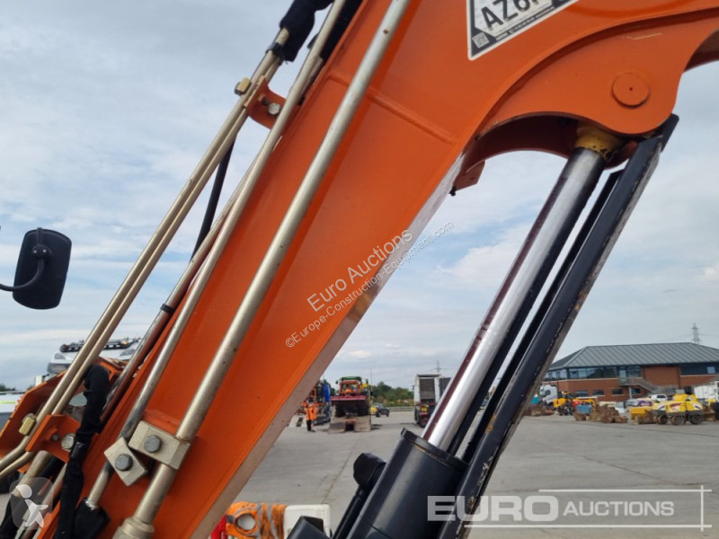 Escavadora Hitachi ZX48U-6 CLR