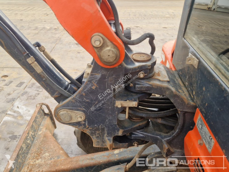 Excavadora Kubota KX61-3
