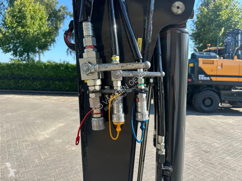 Escavadora Eurocomach ES40.2ZT