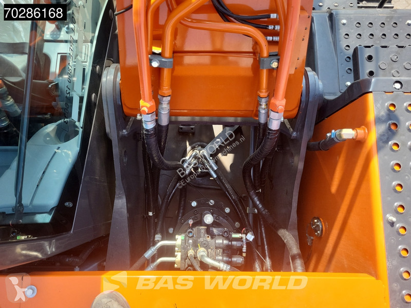 Skovl Hitachi ZX220 LC-5G ISUZU ENGINE