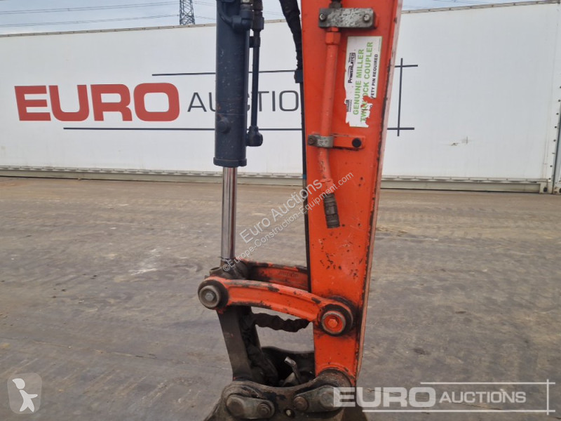 Escavadora Kubota U48-4