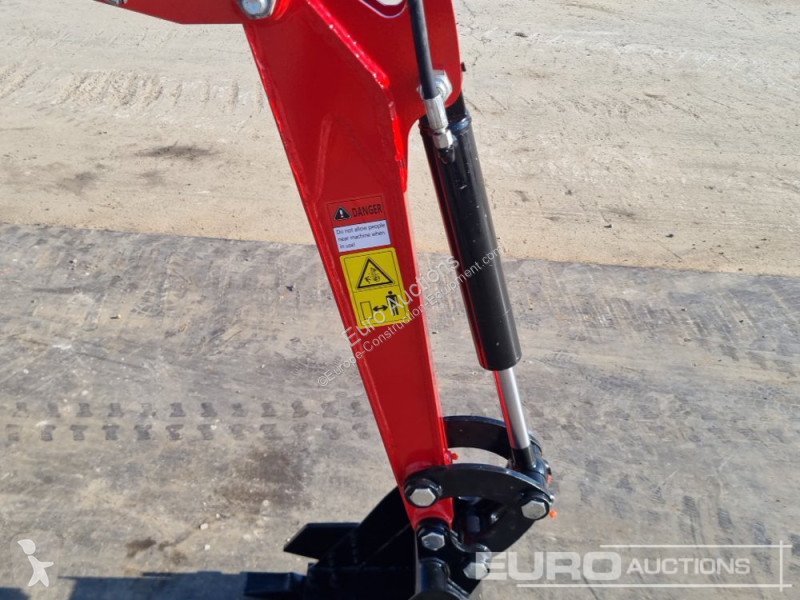 Escavadora JPC HT12