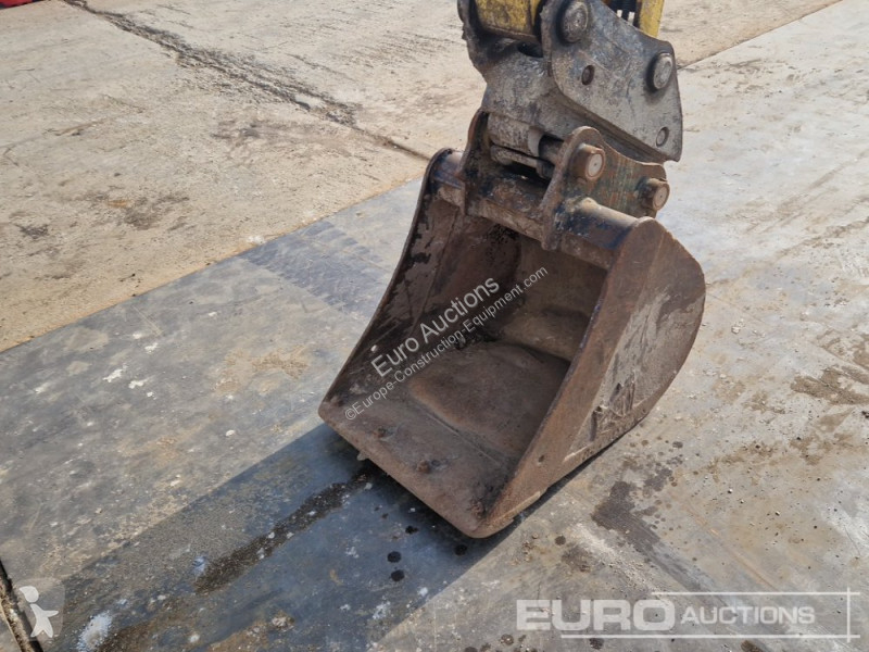 Escavatore Komatsu PC80MR-5