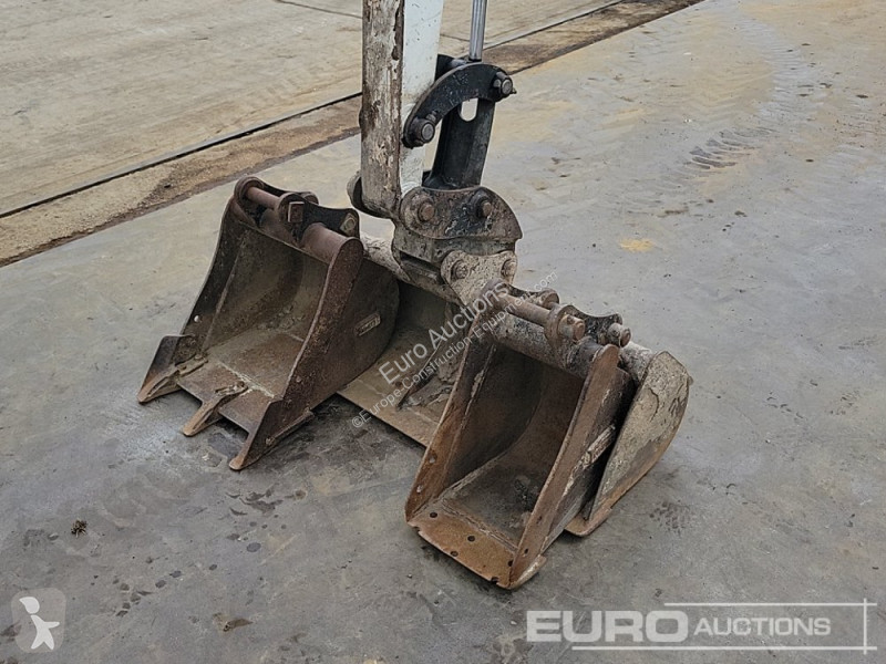 Lopatový nakládač Bobcat E27Z