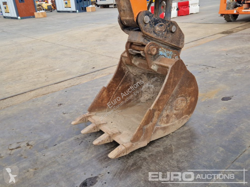 Escavadora Doosan -7
