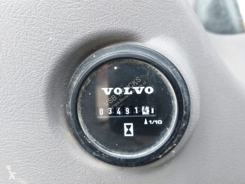 Skovl Volvo
