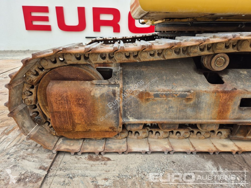 Escavatore Caterpillar 2