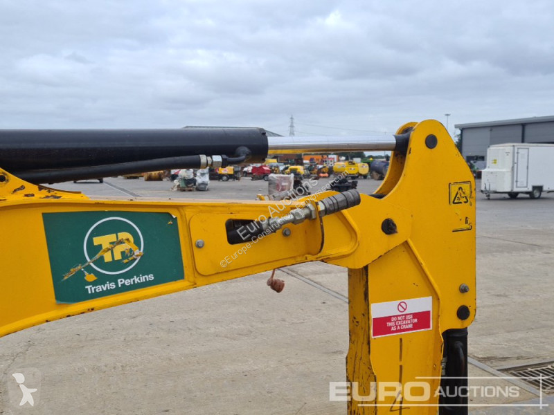 جرافة JCB 16C-1