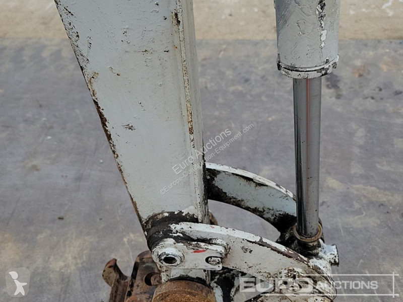 Escavadora Takeuchi TB216