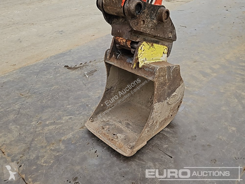 Escavadora Kubota KX080-4A2