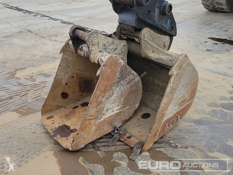 Skovel Kubota KX080-4