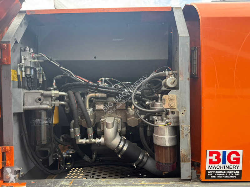 Skovl Hitachi
