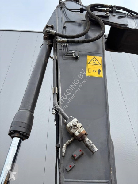 Graafmachine Volvo EC 220 EL (new undercarriage)