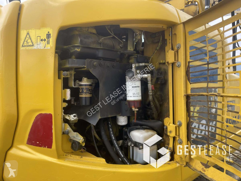 Escavadora Komatsu  PC138US-11