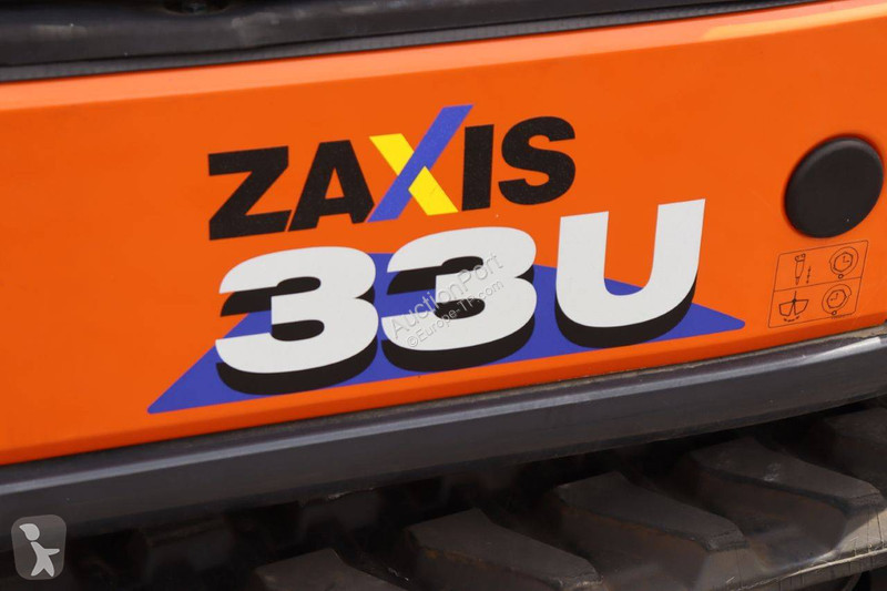 Escavadora Hitachi ZX33U-6 CLR