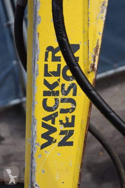 Excavator Neuson 1404