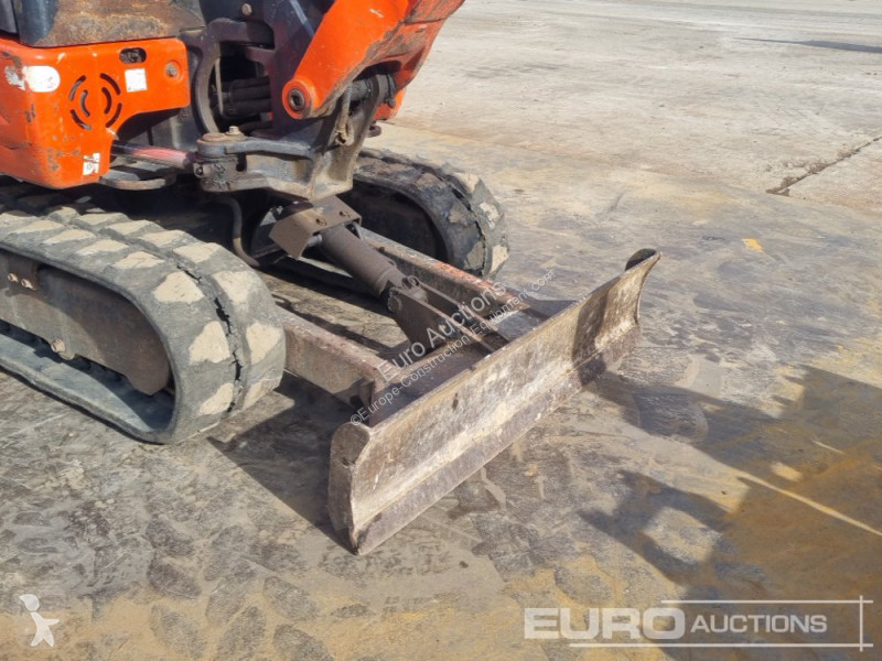 Lopatový nakládač Kubota KX015-4