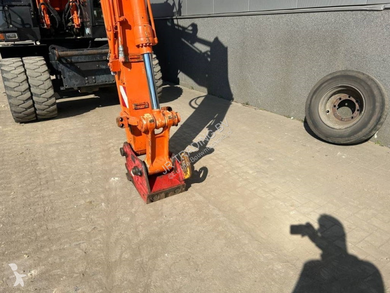 Escavatore Hitachi 140 W-5B