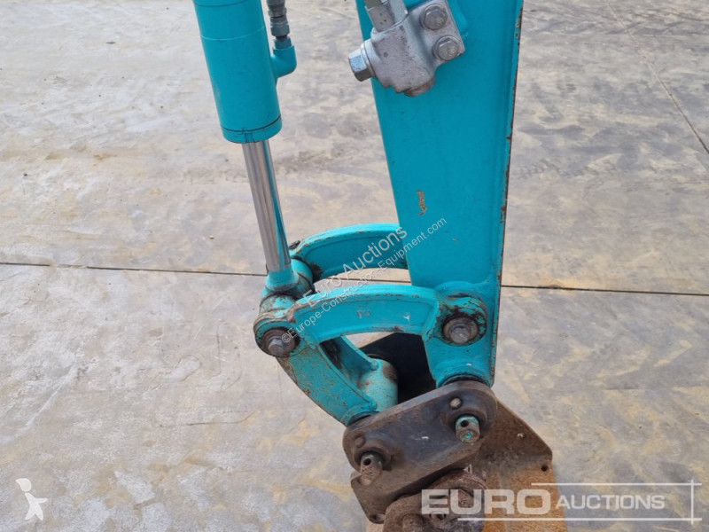 Escavadora Kobelco SK17SR-3E