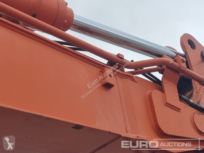 Excavadora Hitachi -6