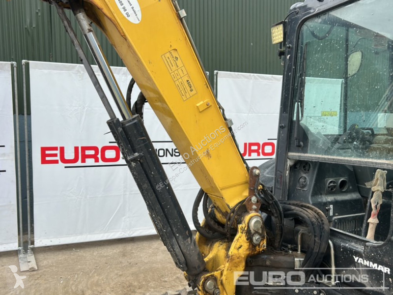Escavatore Yanmar VI050-6B