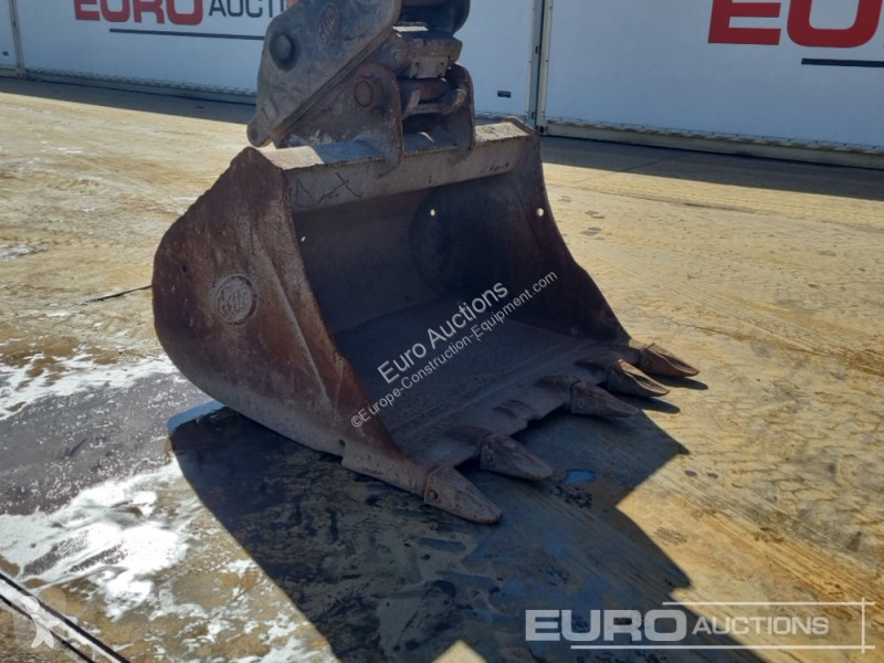 Escavatore Hitachi -6