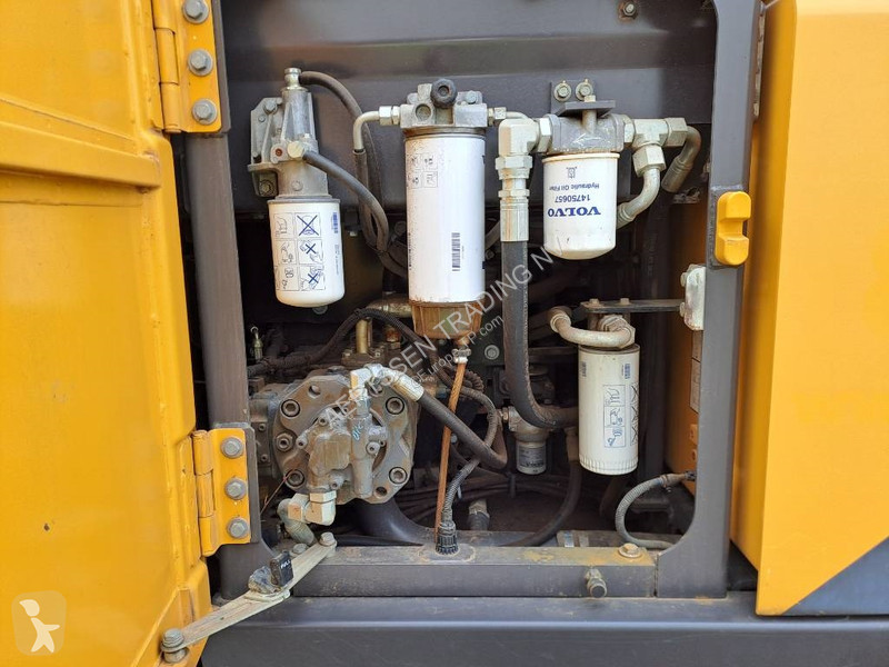 Escavatore Volvo 140 EL