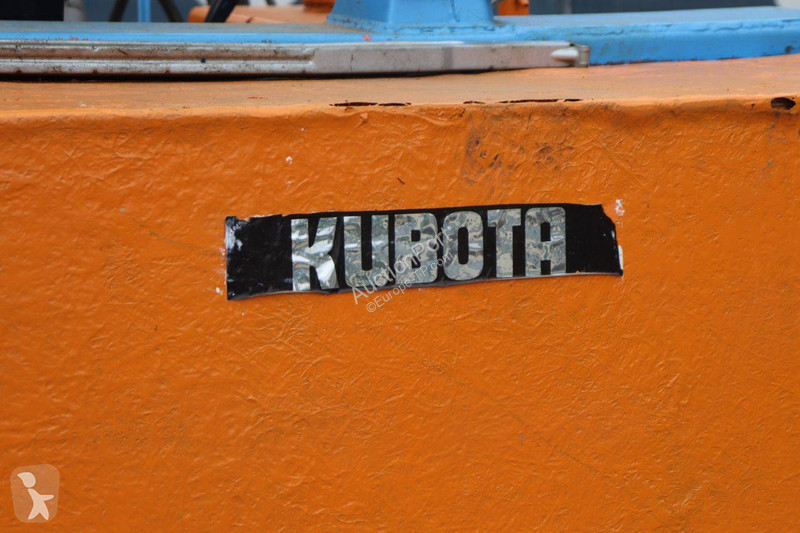 Excavadora Kubota KH-033