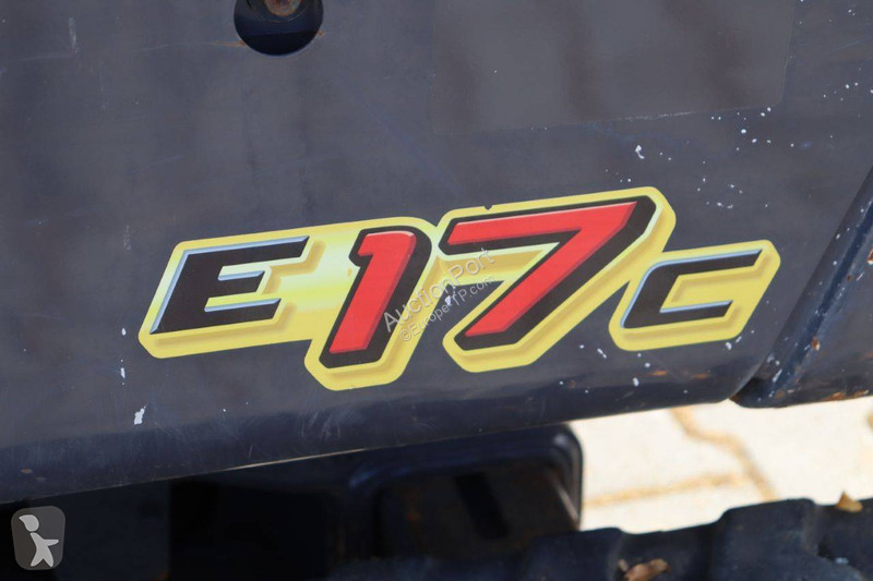 Skovl New Holland E17C