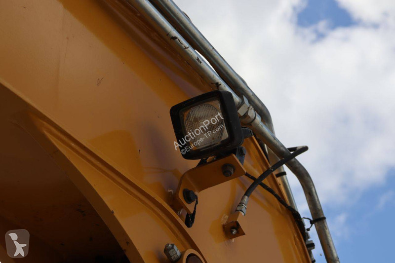 جرافة Caterpillar 308E2
