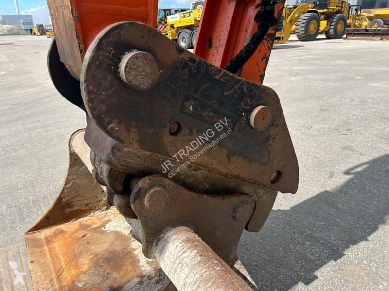 Escavadora Hitachi LC-6 (GPS Prepared)