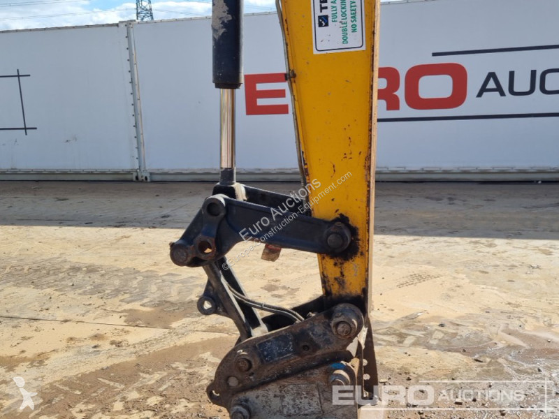 Lopatový nakládač JCB 86C-2